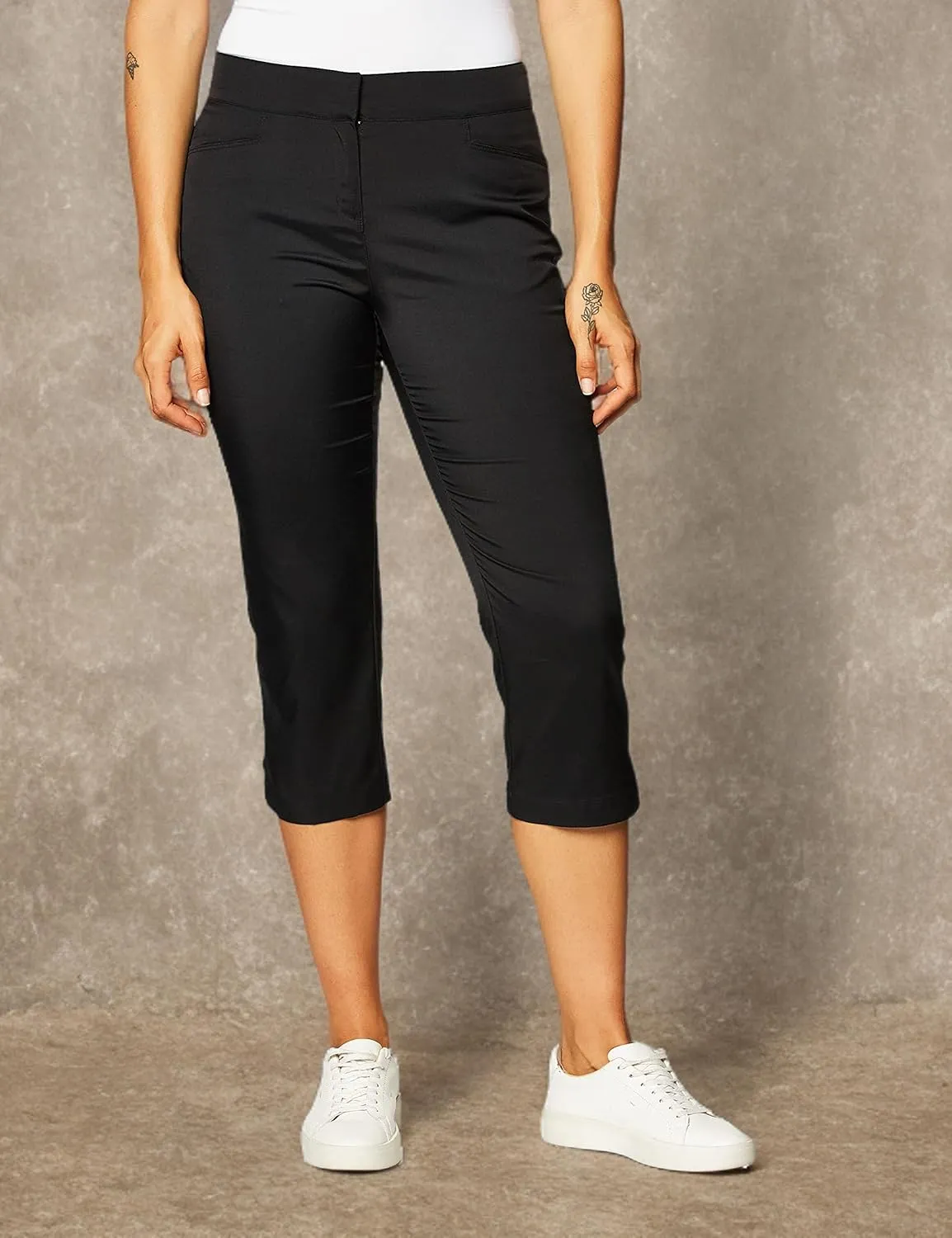 PGA TOUR Women's 22" Tech Capri Golf Pants with Comfort Stretch Waistband - Size 2 - 18 Plus