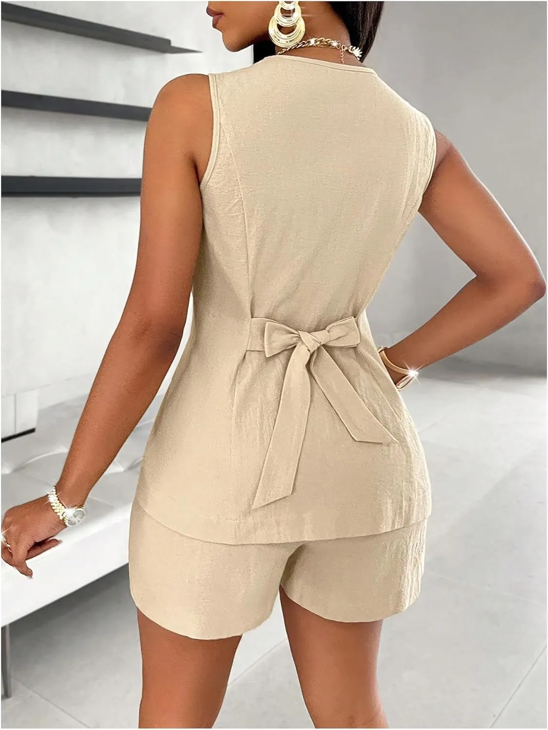 SHENHE Women's 2 Piece Outfits V Neck Blazer Suit Vest and Shorts Set Business Outfits