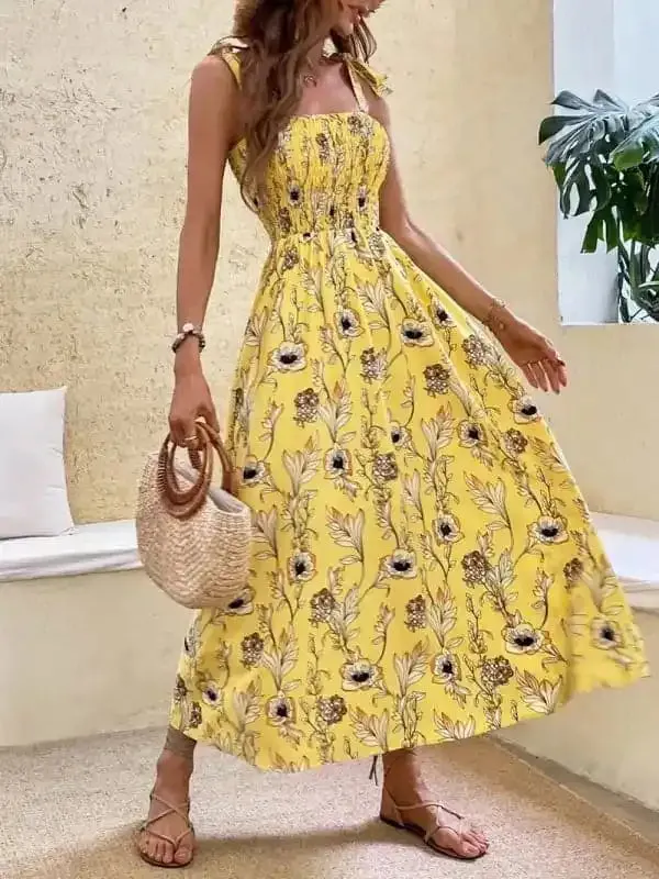 Women’s Floral Print Smocked Tiered Dress